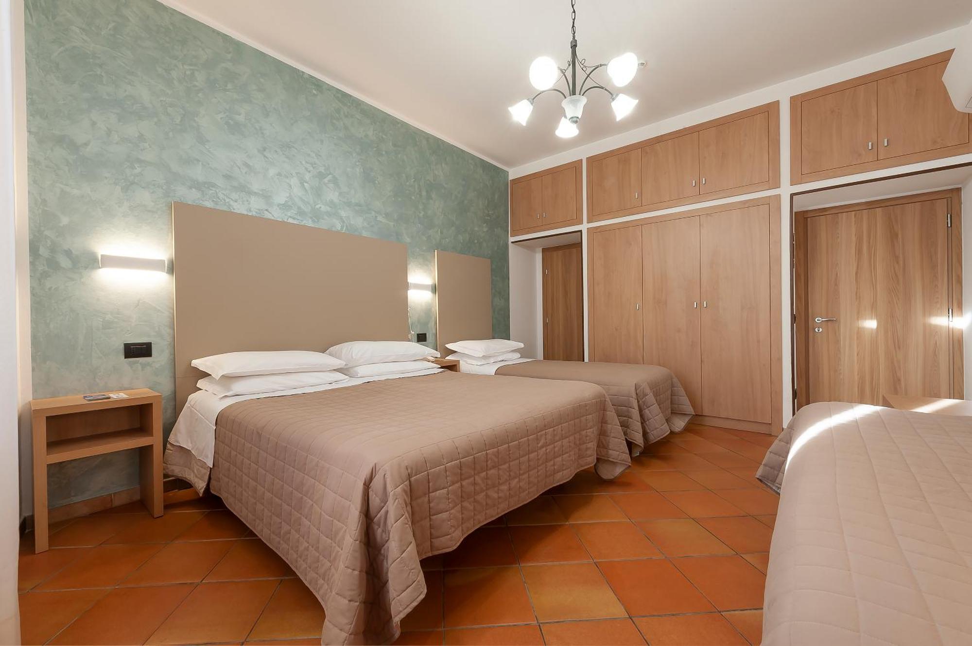 Hotel Sole Ассизи Экстерьер фото